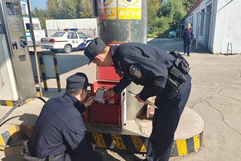 巡逻安保